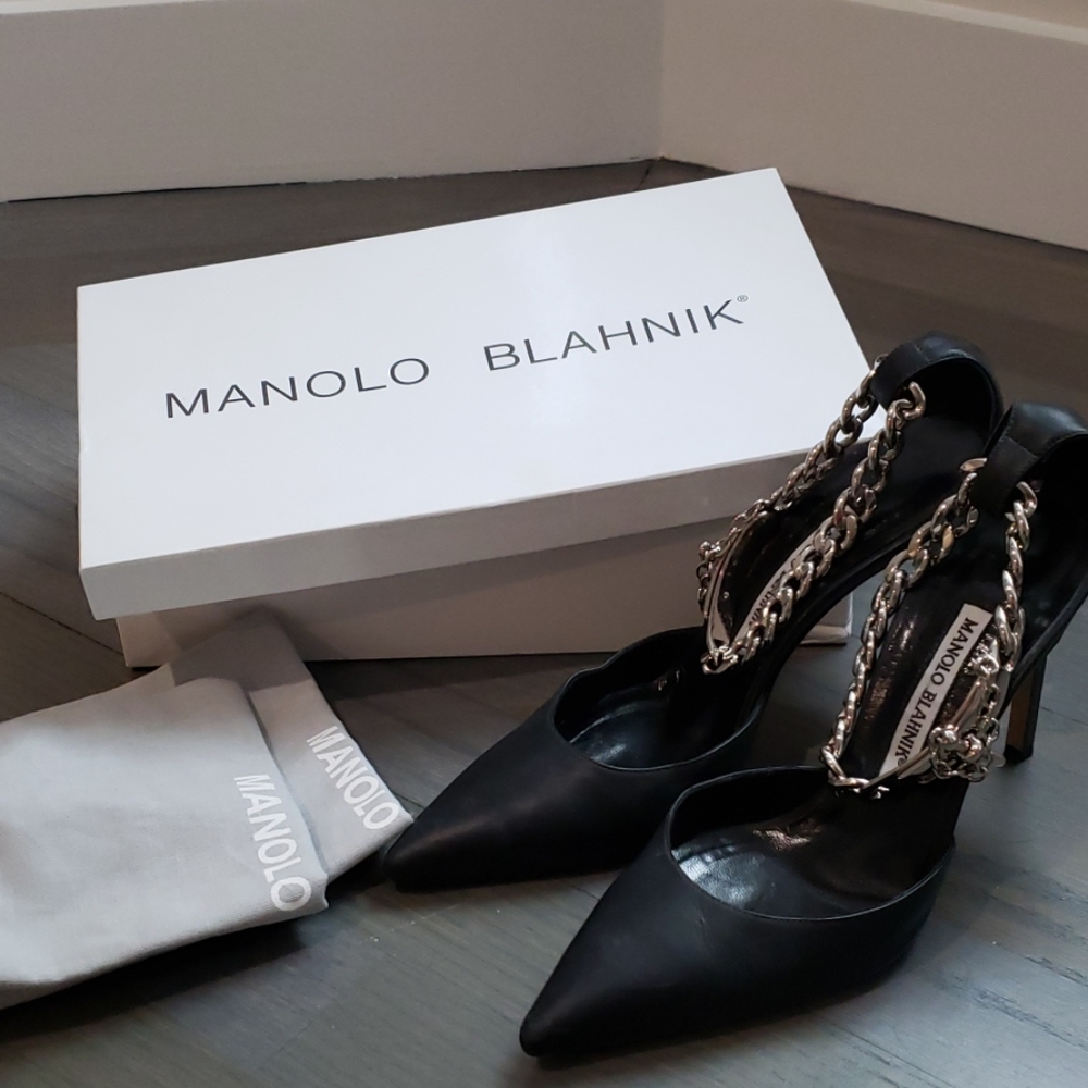 Manolo Blahnik Black Pointed-Toe Chain-Strap Stiletto Pumps